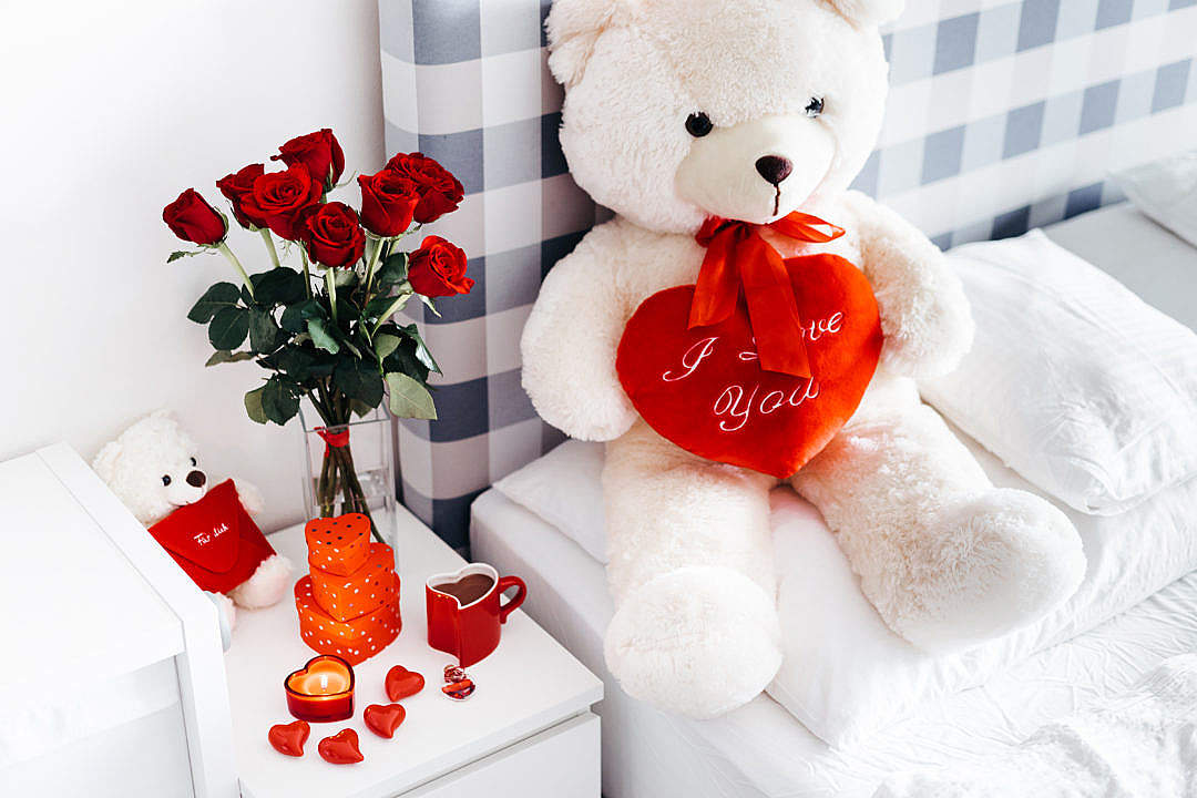 12,100+ Teddy Bear Valentine Stock Photos, Pictures & Royalty-Free