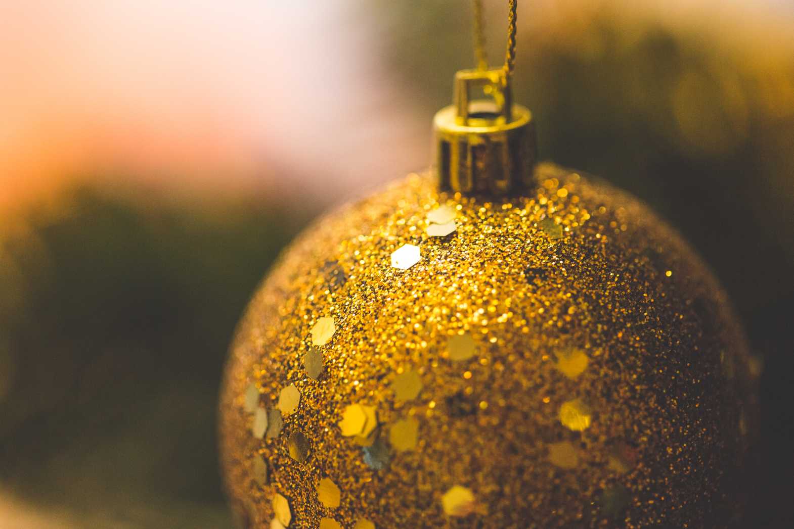 picjumbo christmas ball glitter